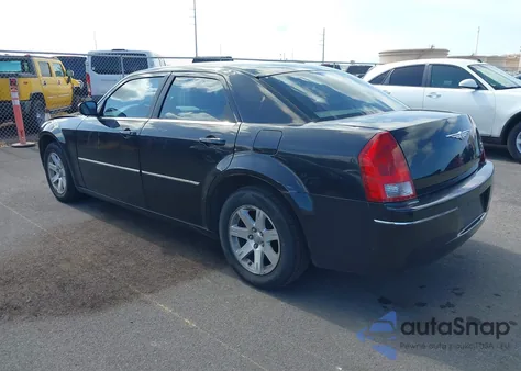 2007 Chrysler 300 Touring из США, поврежденный, VIN 2C3KA53GX7H724252